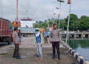 Patroli Polsek Labuhan Badas Sosialisasikan Penolakan Aksi Premanisme di Pelabuhan Badas