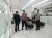 POLRES LOMBOK TENGAH TINGKATKAN PATROLI KE PERBANKAN JELANG IDUL FITRI