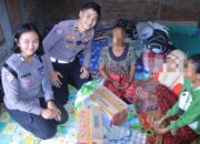 Jelang Ramadhan, Sat Lantas Polres Sumbawa Barat Terus Lakukan Cooling System Beri Bantuan ke Masyarakat