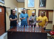 Polsek Buer Sukses Amankan Belasan Botol Miras Dalam Razia Imbangan Operasi Pekat Rinjani 2025