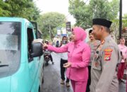 Hari ke-19: Polres Dompu dan Bhayangkari Tebar Kebaikan, 1000 Takjil Dibagikan untuk Masyarakat