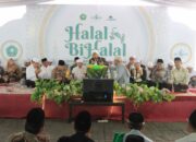 Halal Bihalal di Ponpes Manhalul Ma’arif, Kapolres Loteng Sumbang Al-quran Dan Semen.