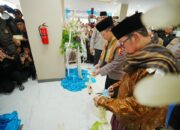 Kunjungi Buntet Pesantren Cirebon, Kapolri Silaturahmi ke Dewan Sepuh hingga Resmikan Pondok