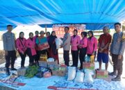 Kapolsek Bersama Bhayangkari Berikan Bantuan Sosial Kepada Korban Kebakaran di Alas