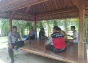 Patroli Humanis Polsek Sekotong Wujudkan Wisata Aman