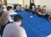 Kapolsek Seteluk Pimpin Kegiatan Binrohtal Personel: Tingkatkan Iman dan Takwa