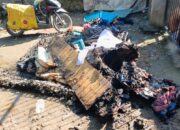 Ditinggal Kosong, Rumah di Lembar Terbakar Hebat