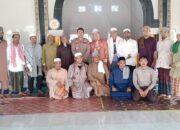 Jaga Kondusifitas Kamtibmas, Kapolsek Sekongkang Sholat Dzuhur Berjamaah Bersama Tokoh Agama