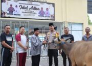 Polres Sumbawa Melaksanakan Kegiatan Pemotongan Hewan Kurban Dalam Perayaan Hari Raya Idul Adha 1446H