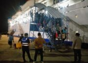 Polsek Kawasan Pelabuhan Laut Bima Laksanakan Pengamanan Embarkasi dan Debarkasi Penumpang Kapal KM. Leuser