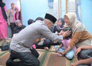 Kapolda Jawa Barat Melayat Ke Rumah Duka Aipda Anumerta Cecep