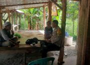 Bhabinkamtibmas Desa Mertak Jalin Silaturahmi dan Beri Himbauan Kamtibmas kepada Warga