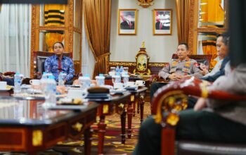 Audiensi Dengan Menhut, Kapolri Siap Bersinergi Hadapi Karhutla