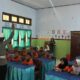 Sat Lantas Polres Bima Kota Beri Himbauan Keselamatan Berlalulintas kepada Anak Usia Dini di SDN 20 Kota Bima