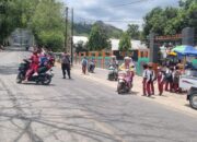 Jaga Keselamatan Pelajar, Jajaran Polres Sumbawa Barat Rutin Laksanakan Rawan Siang