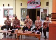 Perkuat Silahturahmi dan Kedisiplinan Kapolres Bima Kabupaten Didampingi Ketua Bhayangkari Cabang Bima Kunker di Mapolsek Belo