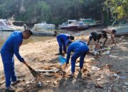 Jaga Kelestarian Pesisir, Sat Polairud Polres Sumbawa Gelar Aksi Asri Dan Polisi Penolong
