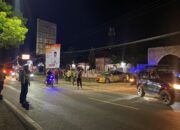 Personel Pos Yan Operasi Ketupat Rinjani Polres Bima Kabupaten Gelar Patroli dan Pengamanan Sholat Tarawih