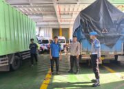 Patroli HEBAT di Pelabuhan Poto Tano, Polisi Ingatkan Keselamatan dan Keamanan Penumpang