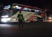 Sat Lantas Polres Dompu Intensifkan Pengamanan dan Rekayasa Lalu Lintas di Kandai dua dan Simpang Madaprama