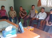 Bhabinkamtibmas Kelurahan Kelayu Utara Mediasi Permasalahan KDRT Pasangan Suami Istri di Kantor Kelurahan