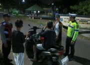 Kapolsek Bayan Hadiri Penerimaan Mahasiswa KKN PMD Universitas Mataram di Desa Sukadana