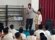 SAT BINMAS POLRES DOMPU BERIKAN PENYULUHAN BAHAYA NARKOBA DAN KENAKALAN REMAJA DI SMP IT IMAM BUKHARI