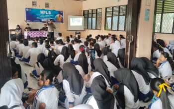 Police Goes To School Strategi Polres Lombok Barat Tanamkan Budaya Disiplin Berkendara Sejak Dini