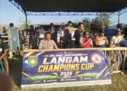 Pastikan Keamanan, Personil Polsek Lape Amankan Turnamen Sepak Bola Mini “Champion Cup” di Desa Langam