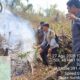 Bhabinkamtibmas Desa Mantar Bersama RPH Seteluk dan Warga Padamkan Kebakaran Lahan HL