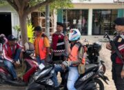 Patroli di Kelurahan Telaga Bertong, Polisi Himbau Pengojek Tertib Berlalu Lintas