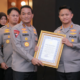 Kapolres Lombok Timur Raih Penghargaan Pelayanan Prima Predikat A dari Kapolri